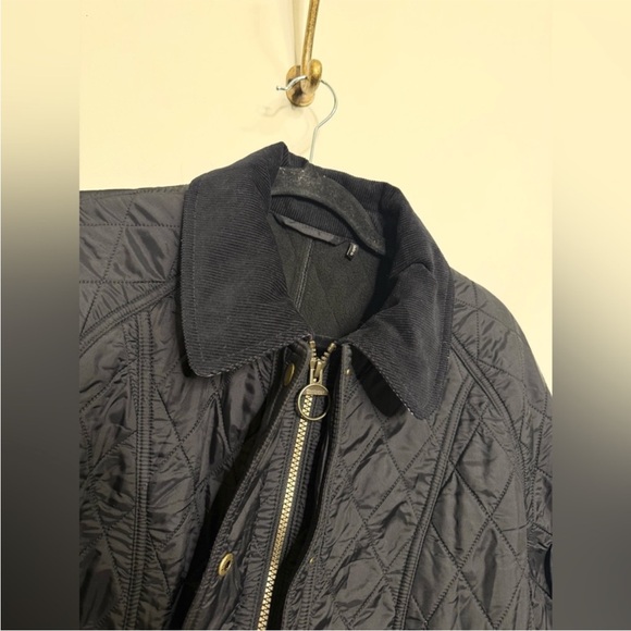 Barbour Black Quilted Jacket - Picture 7 of 10